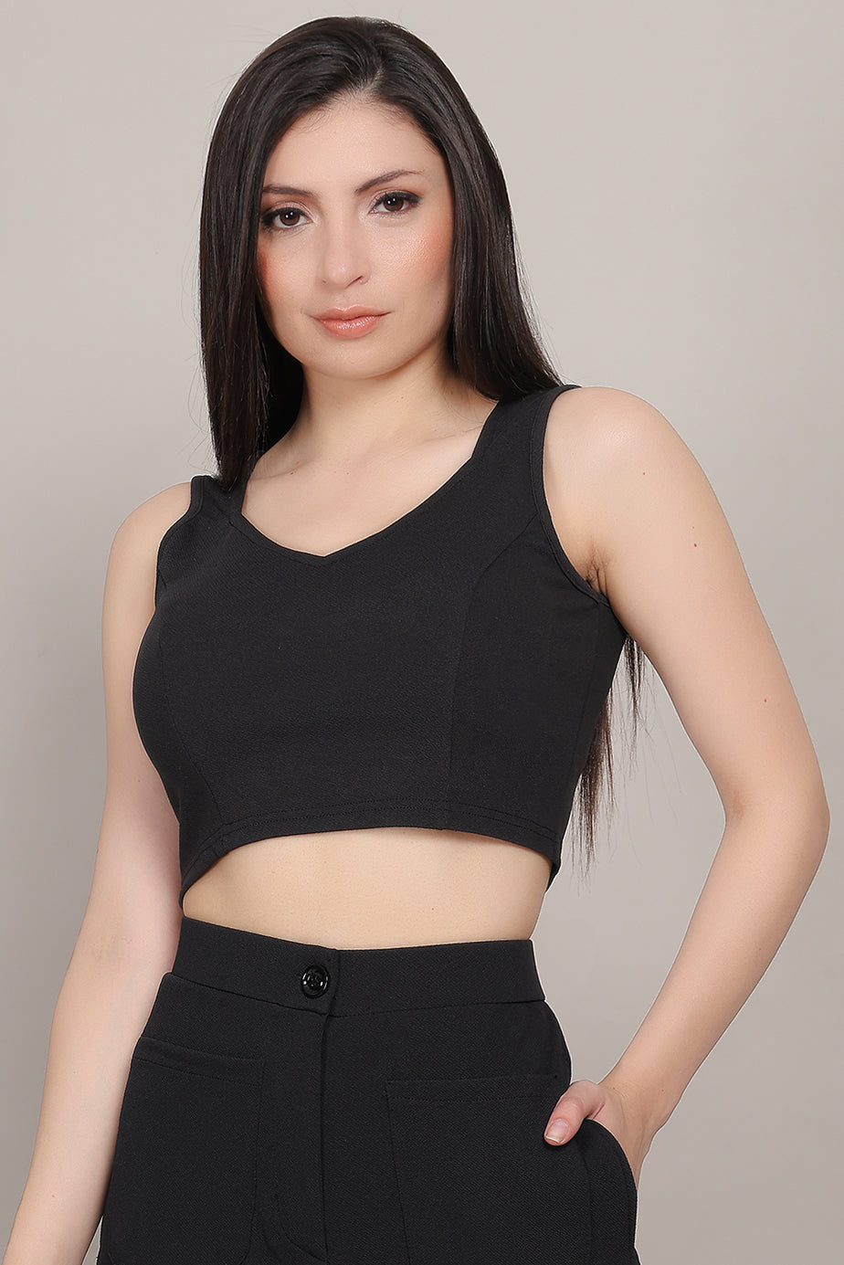 Sweetheart Crop Top Black - FuchsiaBless